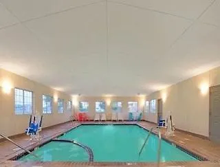 Days Hotel 4*